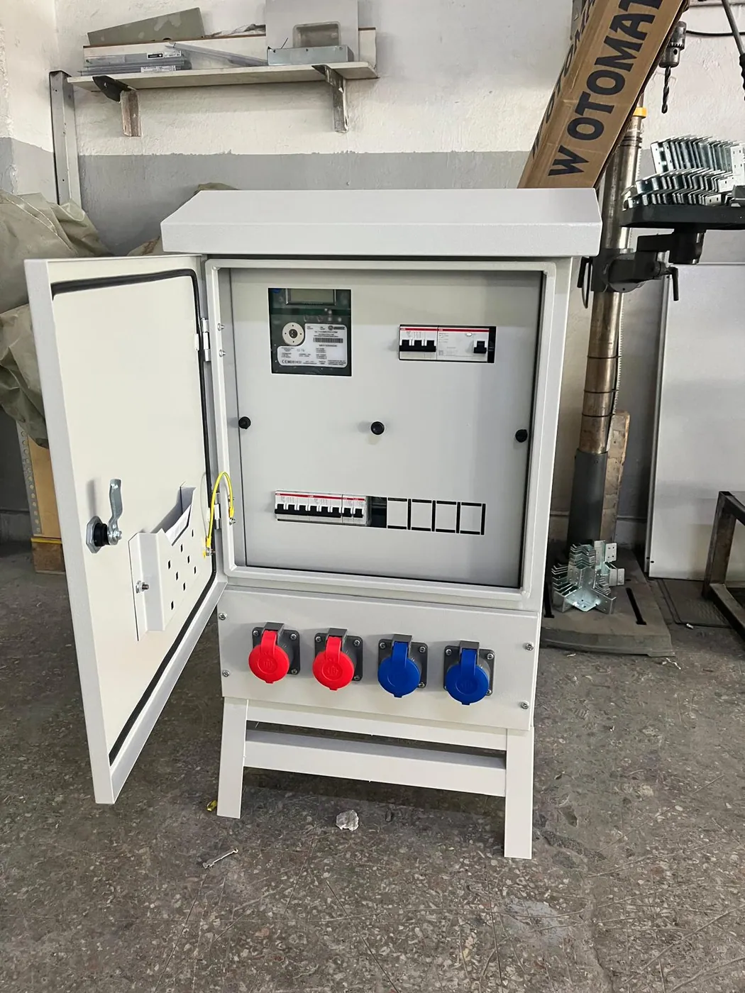 ŞAHMER elektrik pano fotoğrafı 099